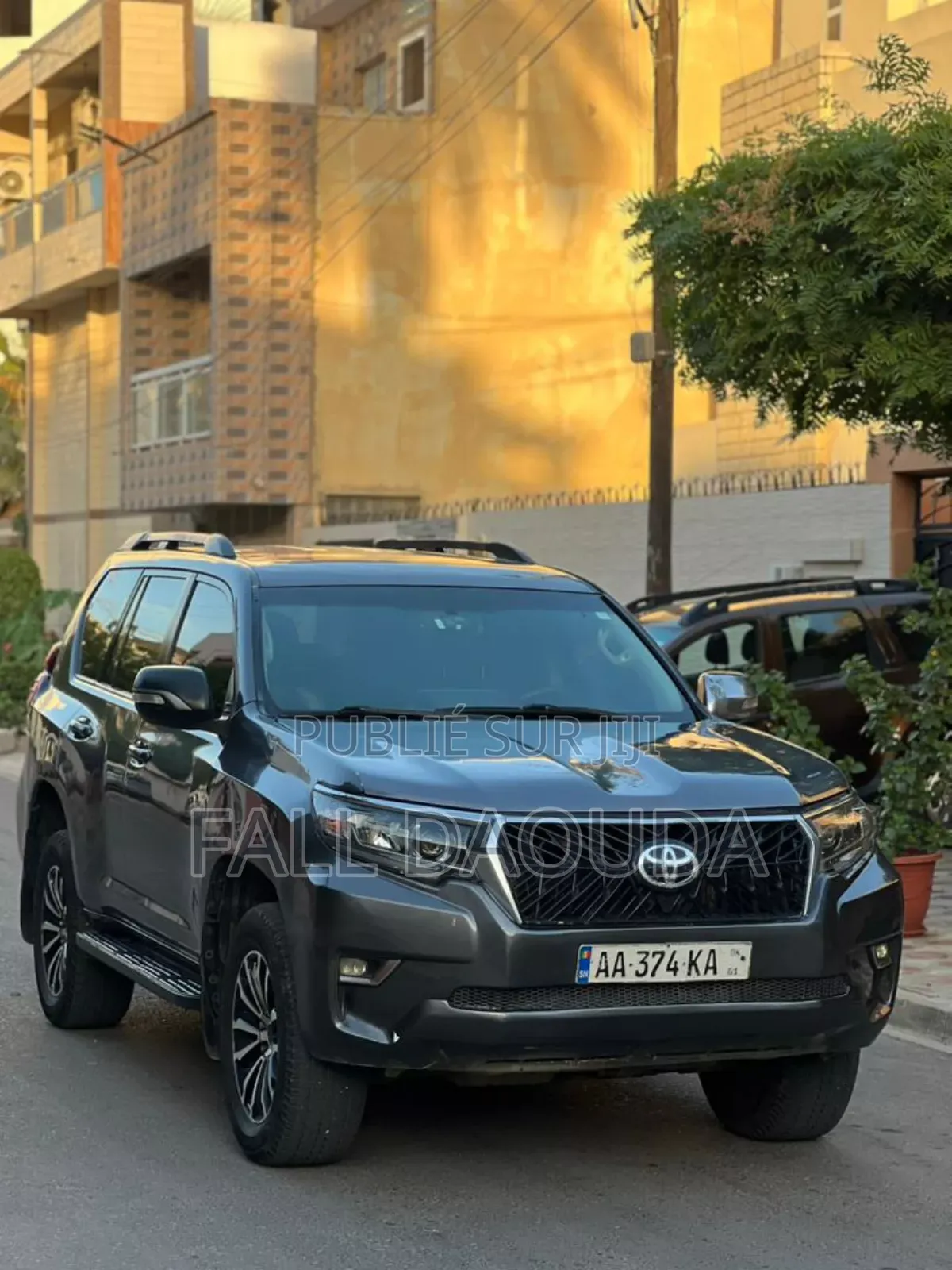 Toyota Land Cruiser Prado 2015