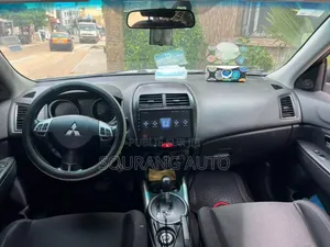 Mitsubishi RVR 2013 Blanc