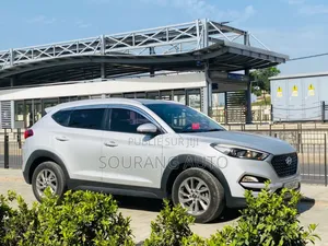Hyundai Tucson Sport AWD 2016 Gris