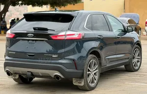 Ford Edge Titanium AWD 2019 Blue