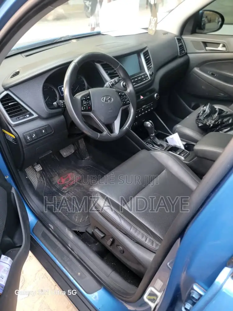 Hyundai Tucson 2017 Blue