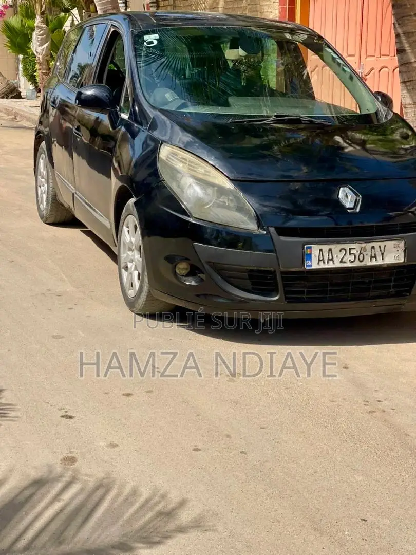 Renault Scenic 2012 Noir Mat