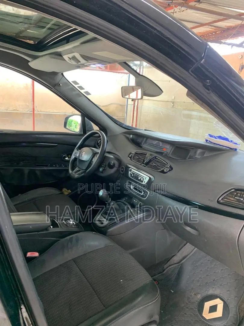 Renault Scenic 2012 Noir Mat