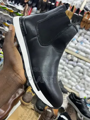 Chaussure Montante Disponible by GNF