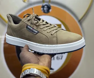 Tommy Hilfiger Disponible by GNF