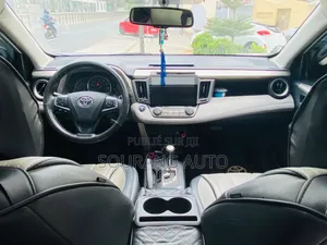 Toyota RAV4 Limited AWD (2.5L 4cyl 6A) 2013 Gris