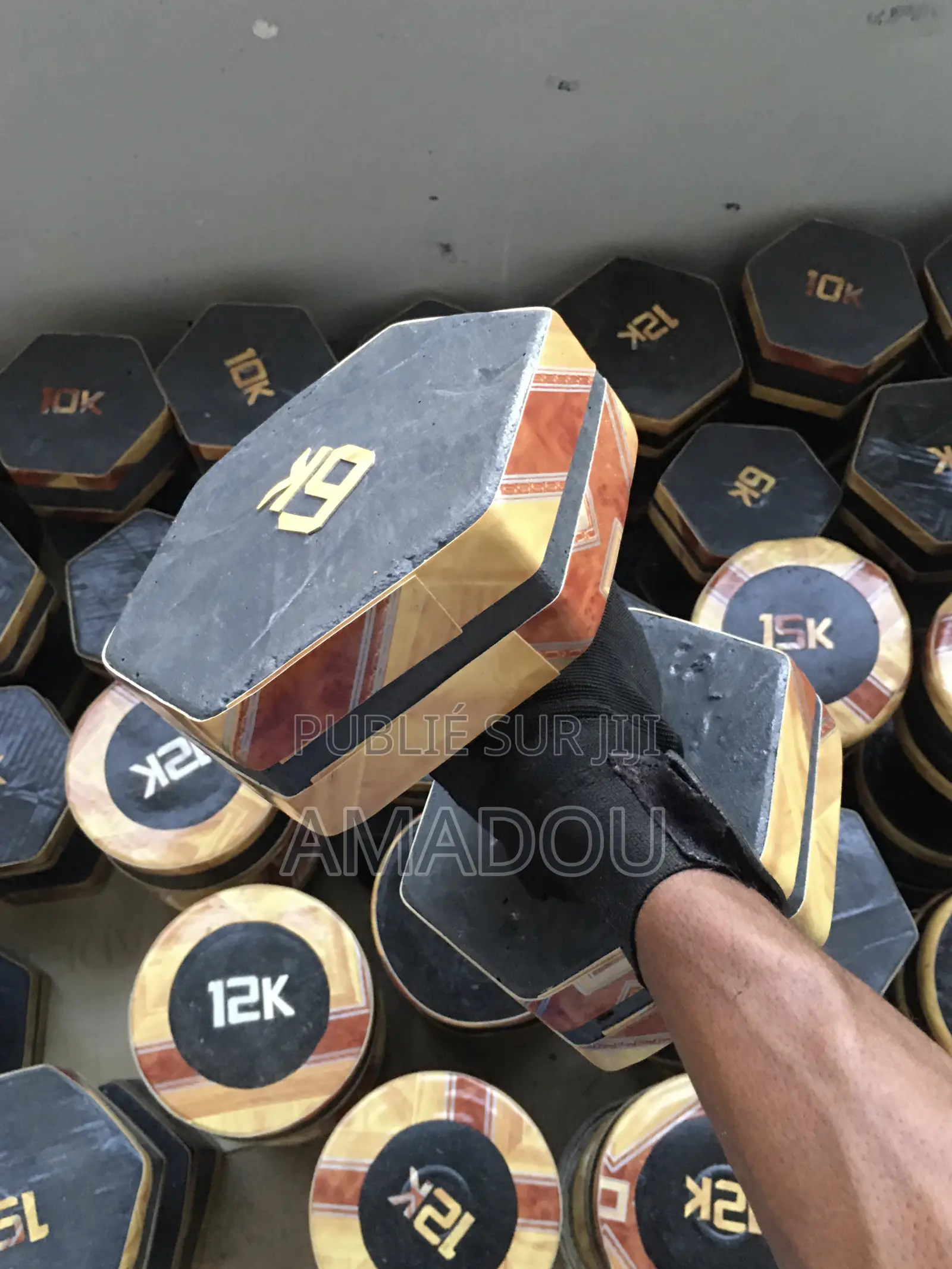 Paire D'haltère: 6kg, 8kg, 10kg, 12kg Et 14kg.