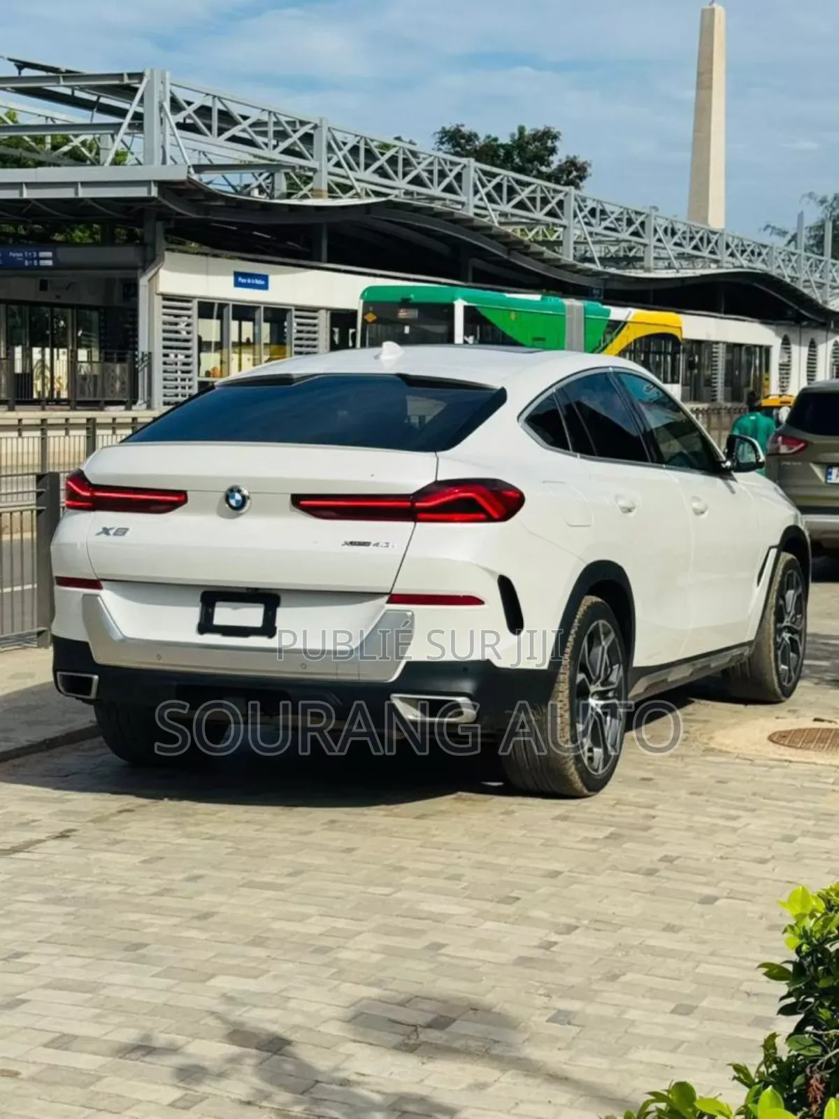 BMW X6 xDrive40i 2021 Blanc