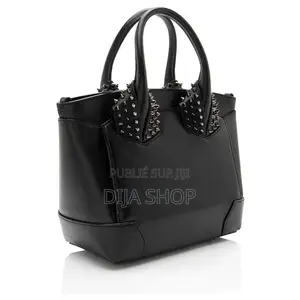Sac De Class Marque Louboutin ——31cm