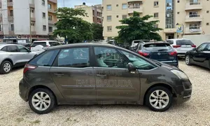 Citroen C4 2012