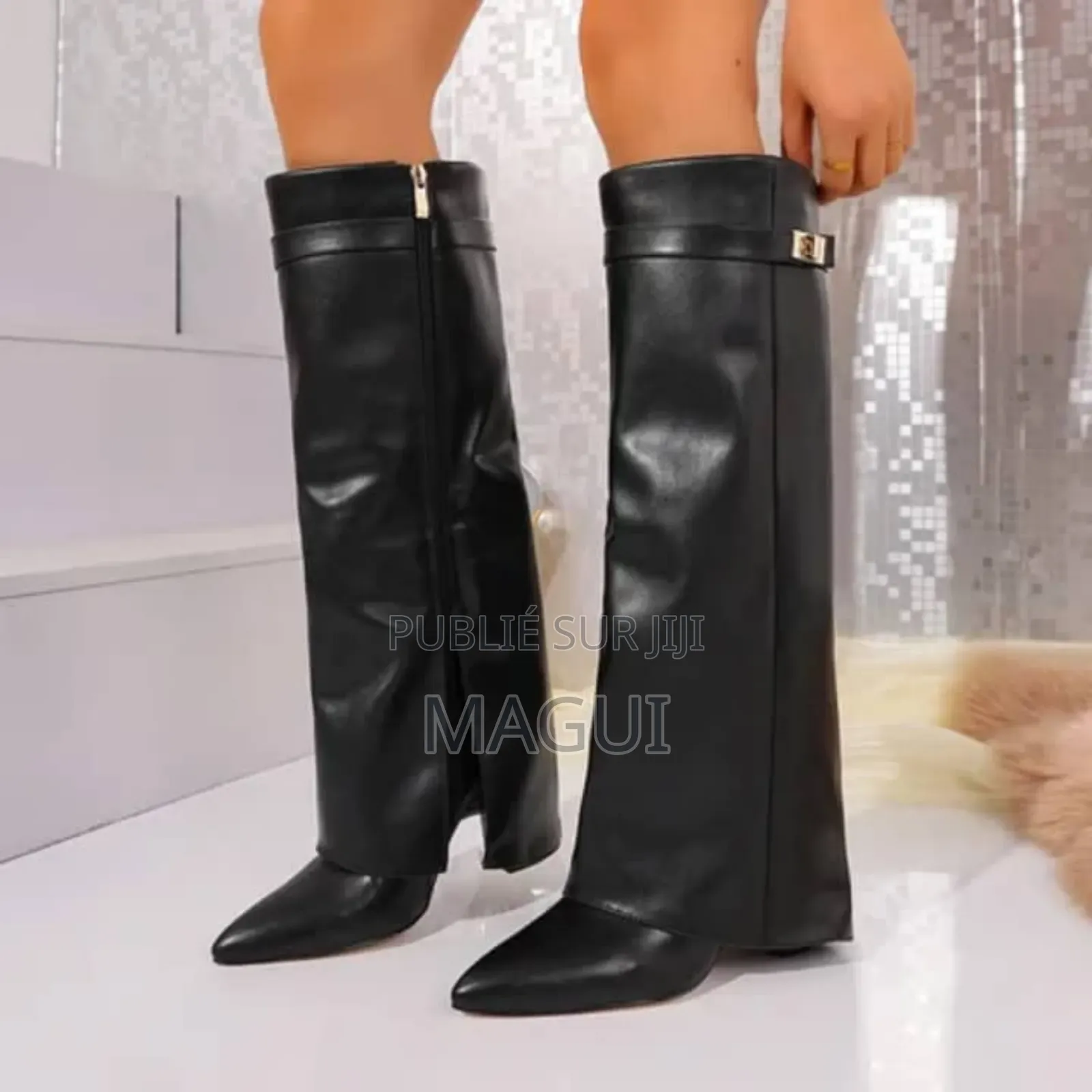 Chaussures Très Classe