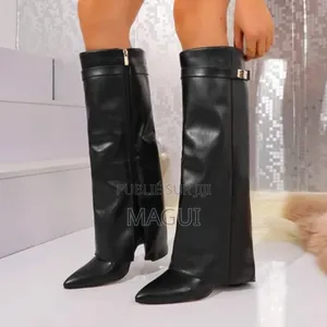 Photo - Chaussures Très Classe