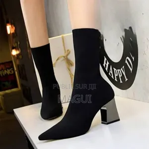 Chaussures Très Classe