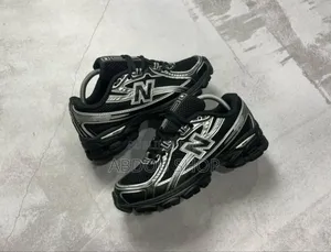 New Balance 740 Disponible