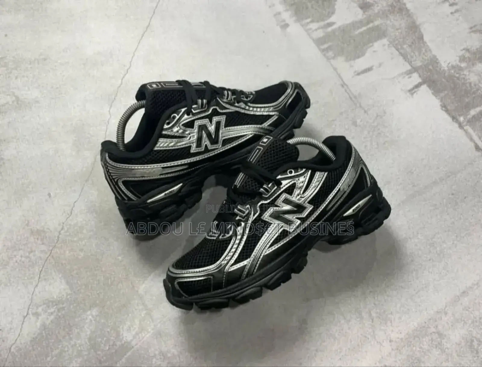 New Balance 740 Disponible