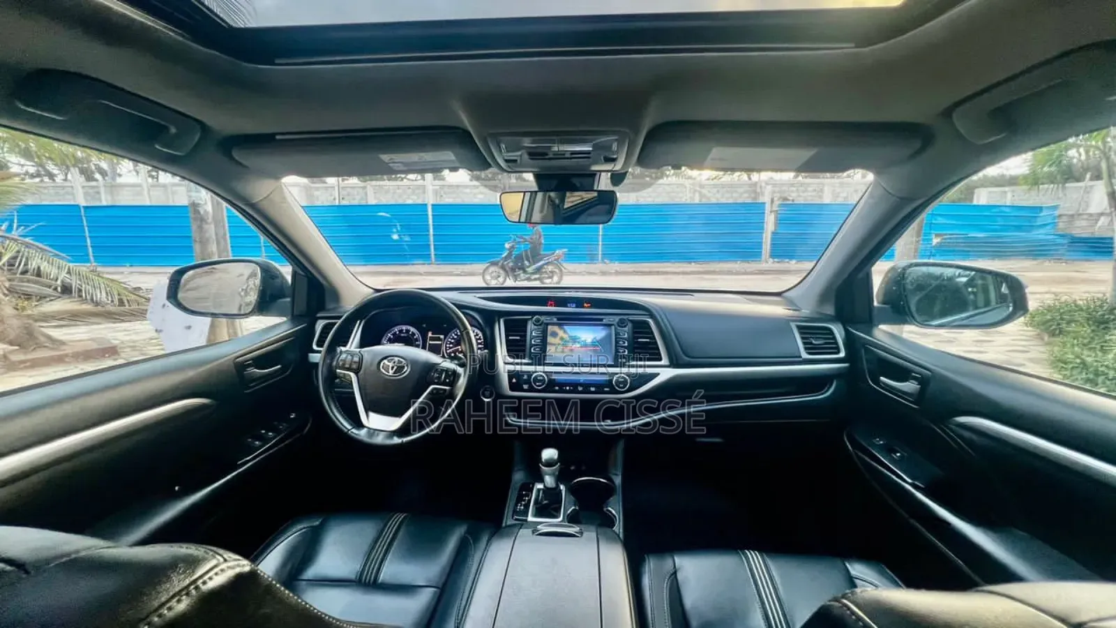 Toyota Highlander SE 4x4 V6 (3.5L 6cyl 8A) 2018 Gris