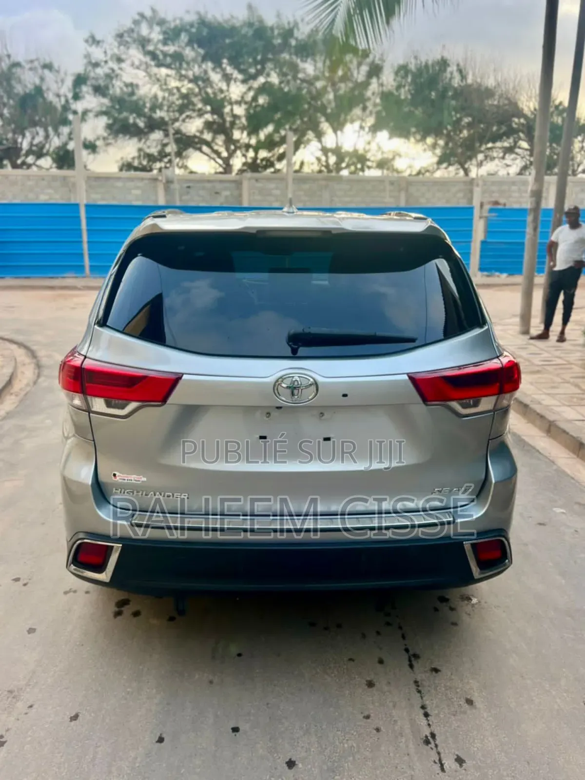 Toyota Highlander SE 4x4 V6 (3.5L 6cyl 8A) 2018 Gris