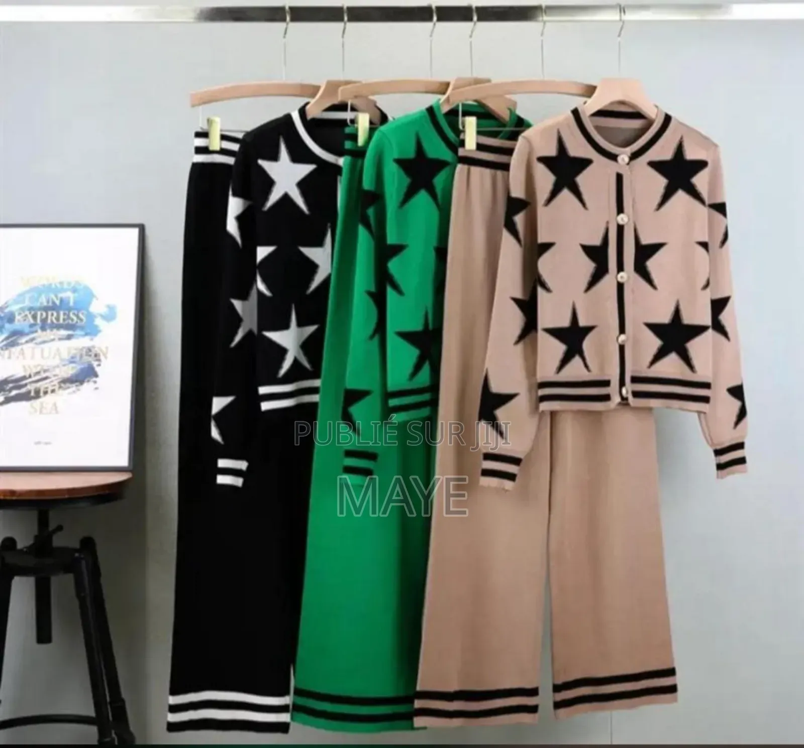 Des Très Jolie Ensemble