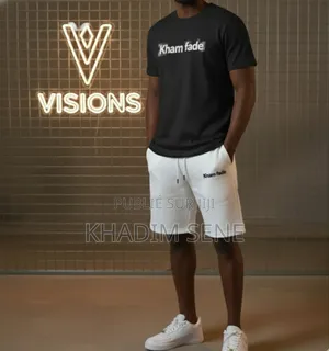 T-Shirts Jeans Et Tout Vêtements