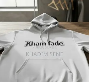 T-Shirts Jeans Et Tout Vêtements