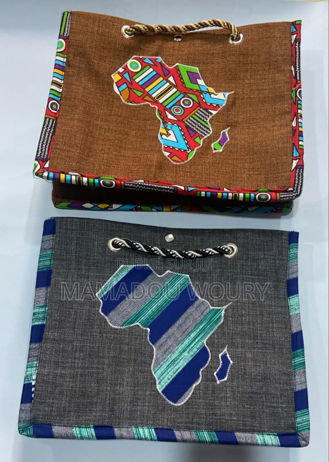 Sacs Artisanaux Disponibles Au