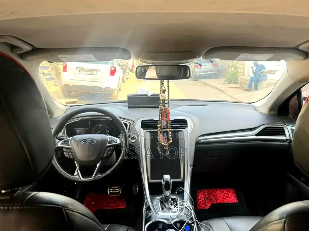 Ford Fusion 2014 Rouge