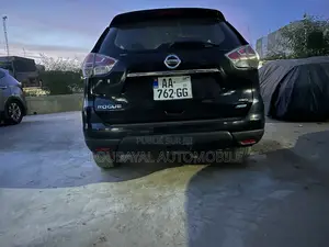 Nissan Rogue SV 4dr SUV AWD (2.5L 4cyl CVT) 2014 Noir Mat