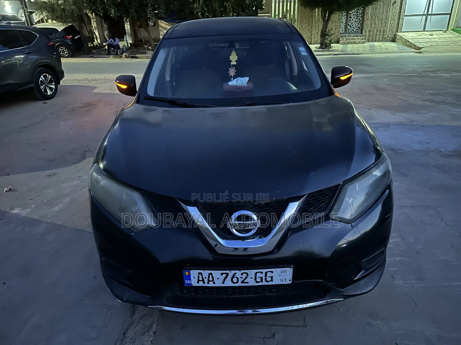 Nissan Rogue SV 4dr SUV AWD (2.5L 4cyl CVT) 2014 Noir Mat