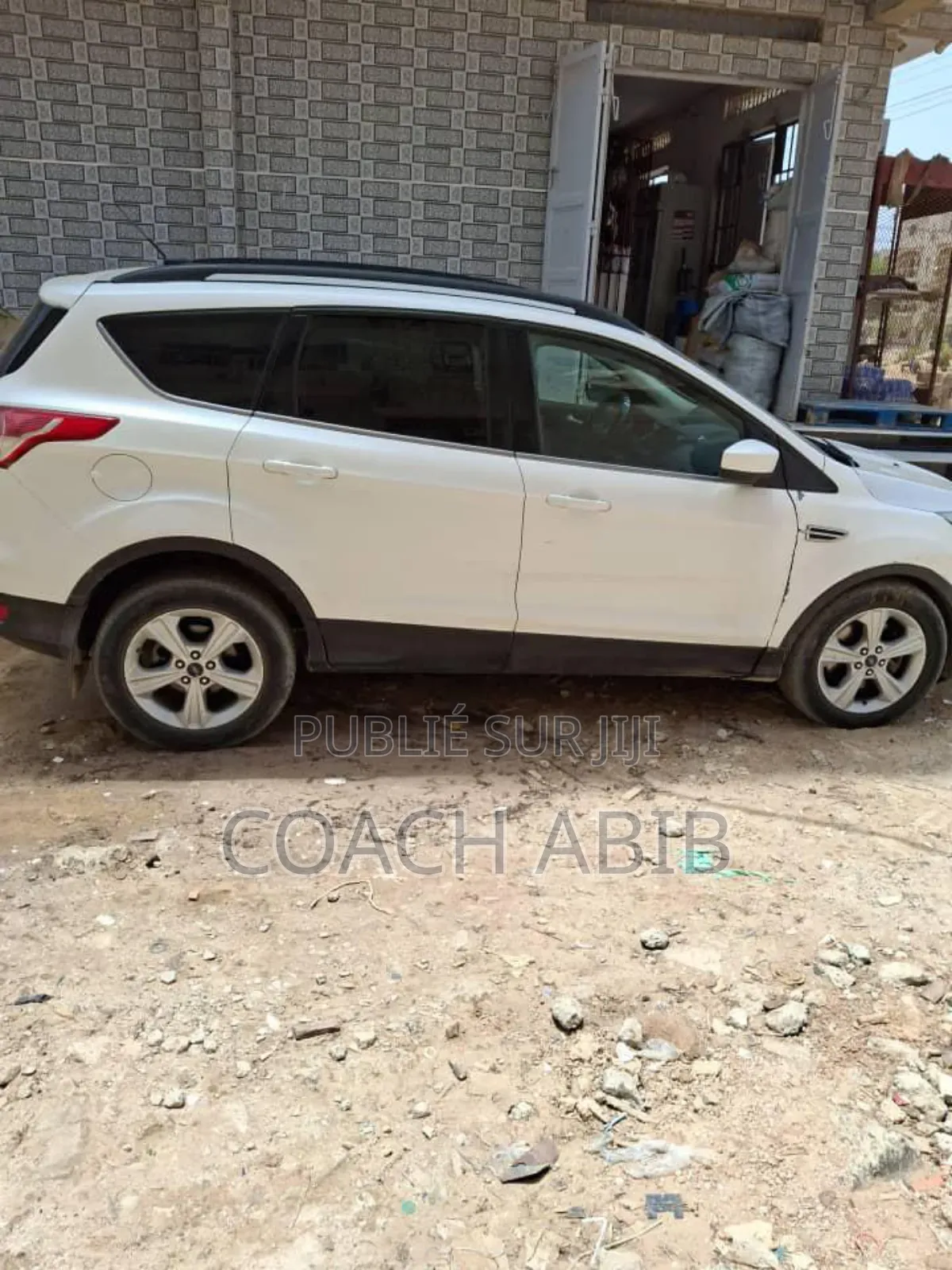 Ford Escape 2015 Blanc