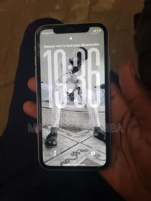 New Apple iPhone 11 64 GB Blanc