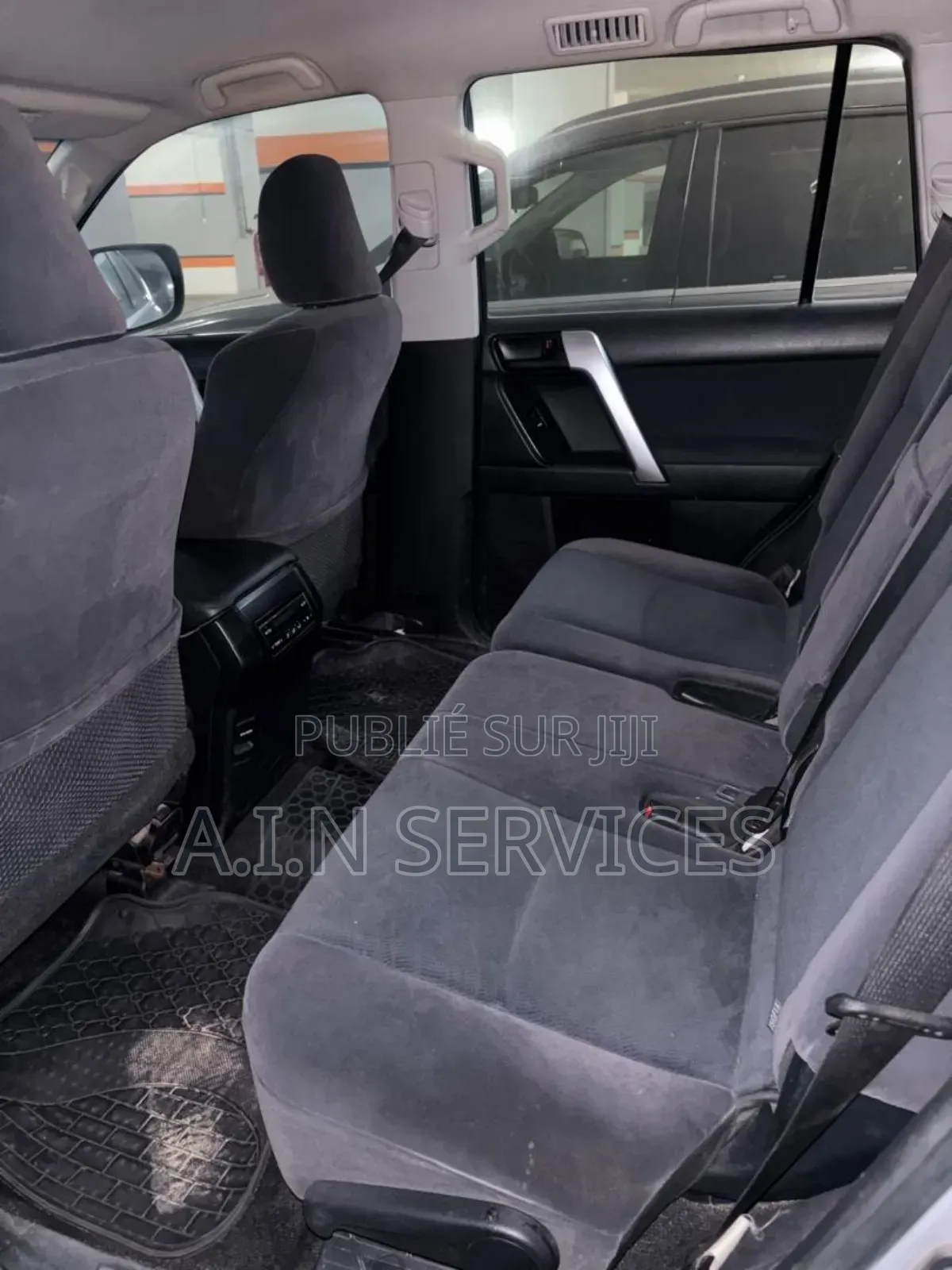 Toyota Land Cruiser Prado 2019 Gris