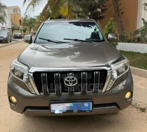 Photo - Toyota Land Cruiser Prado 2014 Marron
