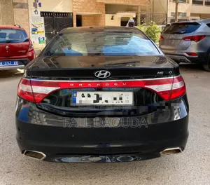 Hyundai Grandeur 2015