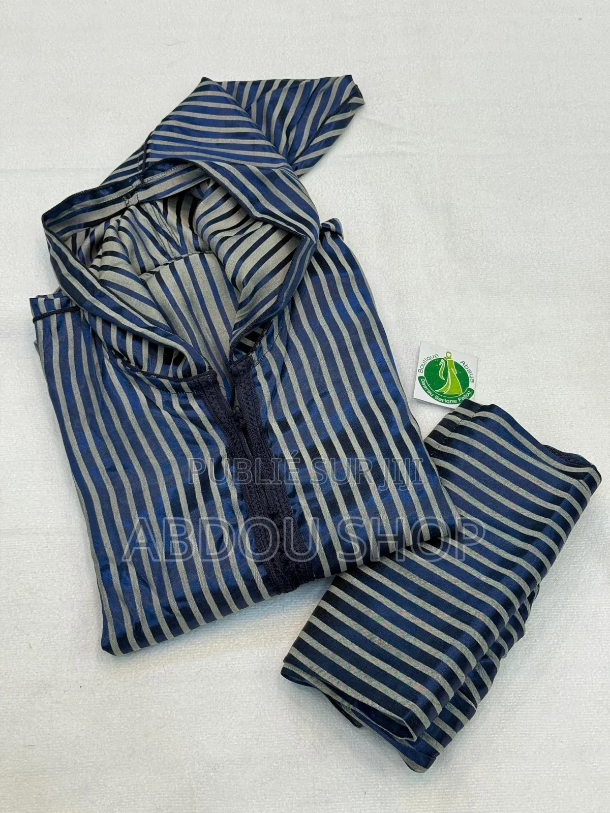 Ensemble Jallabé Disponible