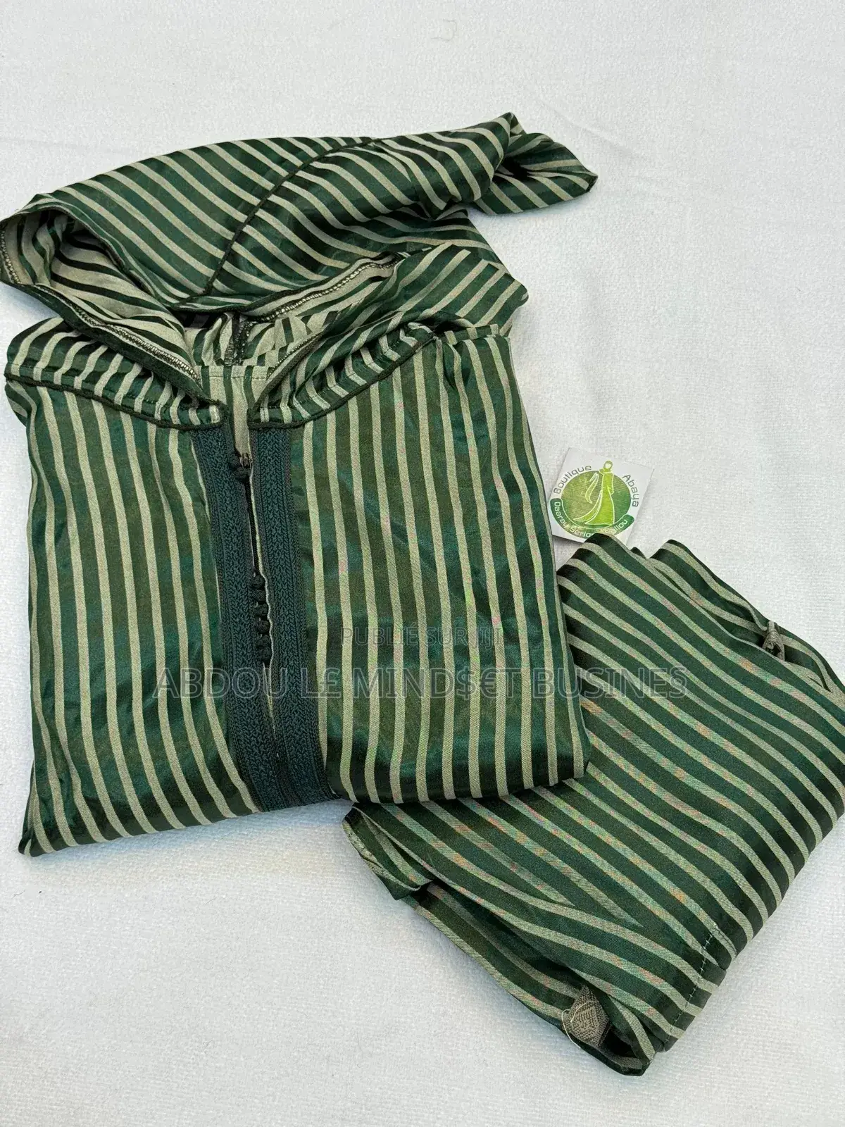 Ensemble Jallabé Disponible