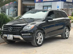 Mercedes-Benz M Class 2012 Black