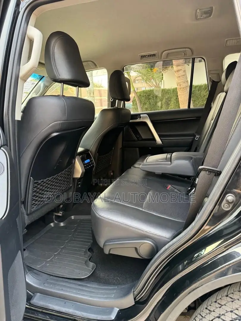 Toyota Land Cruiser Prado 2.7 2018 Noir Mat