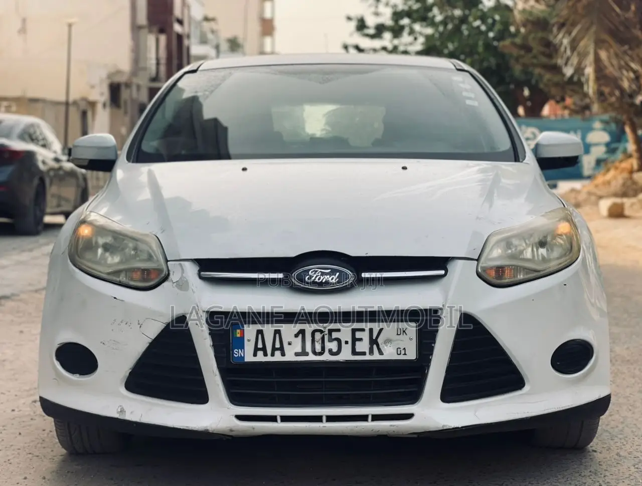 Ford Focus S Sedan FWD (2.0L 4cyl 5M) 2012 Blanc