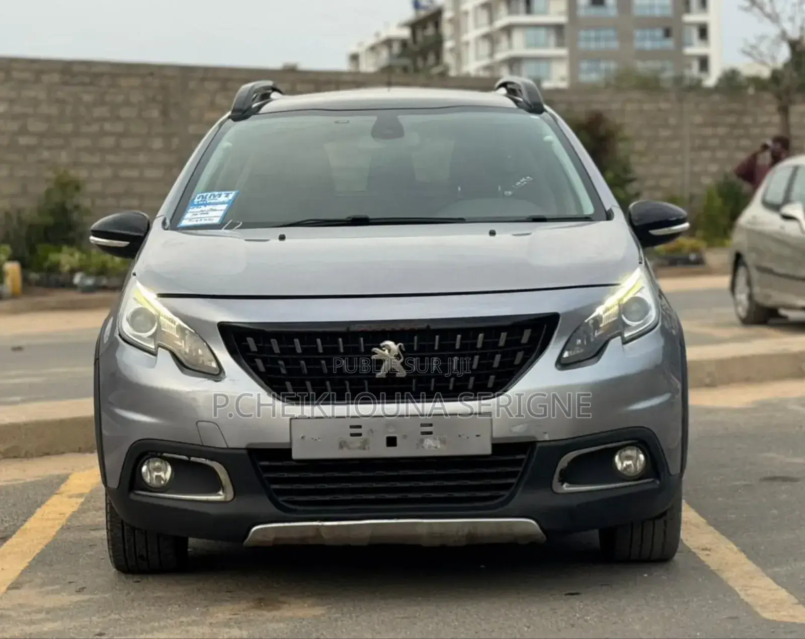 Peugeot 2008 2018 Argenté