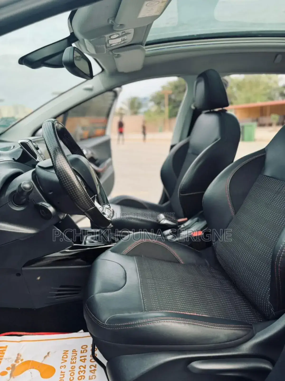 Peugeot 2008 2018 Argenté