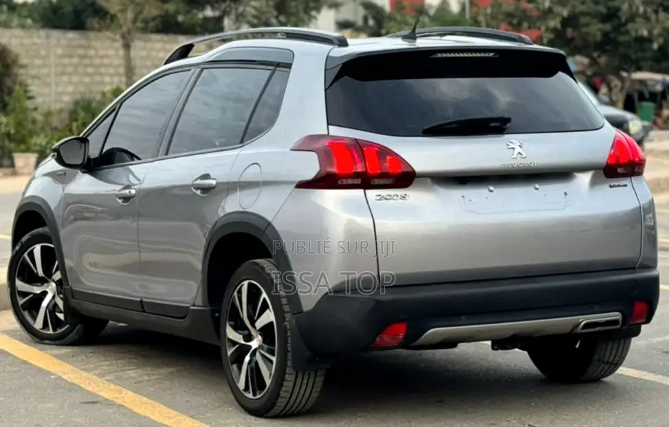 Peugeot 2008 2018 Gris