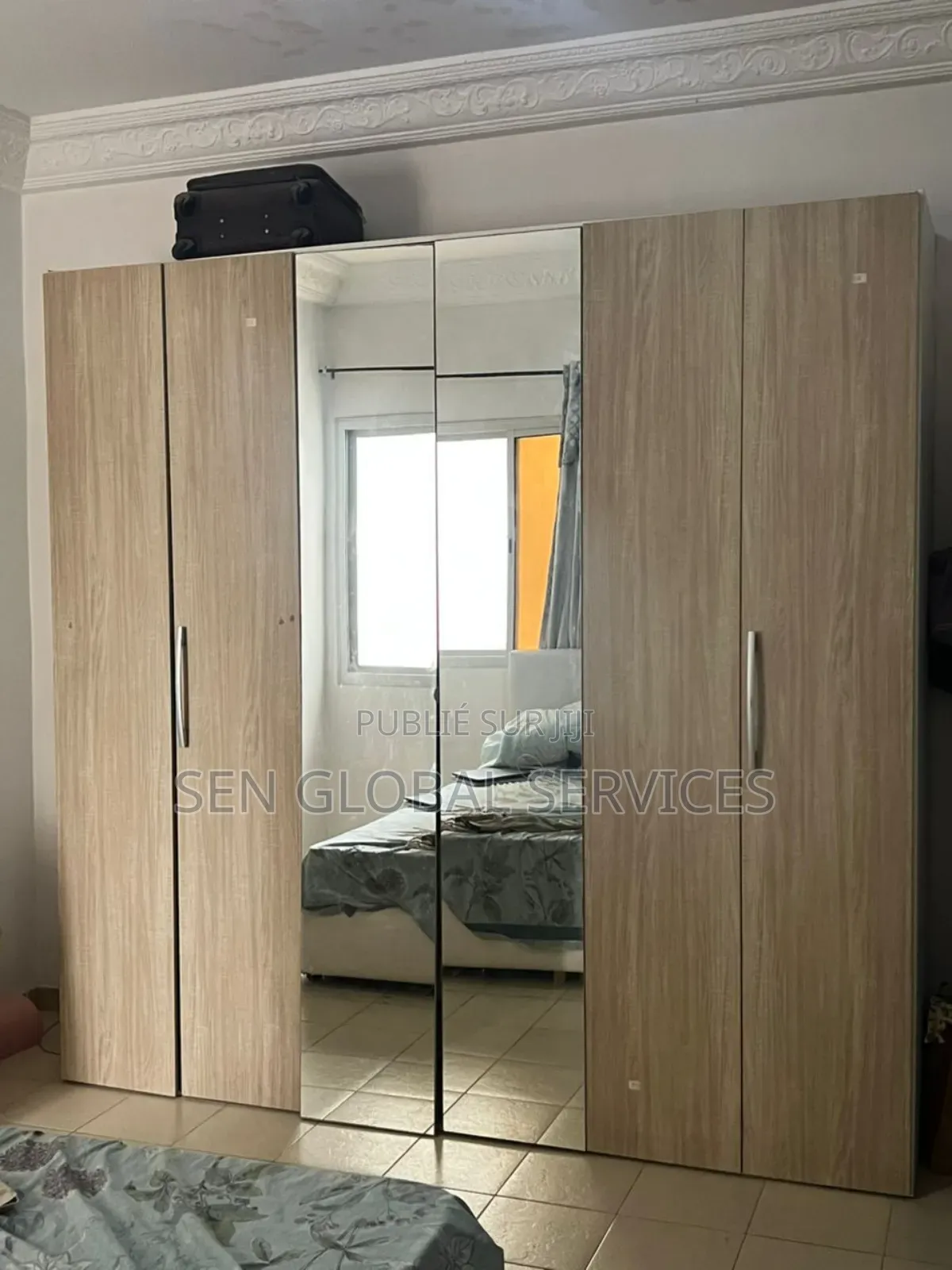 Armoire 6 Battants À Vendre