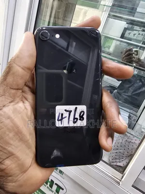 New Apple iPhone 8 64 GB Black