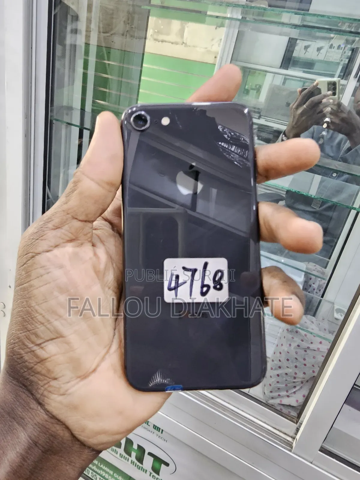 New Apple iPhone 8 64 GB Black