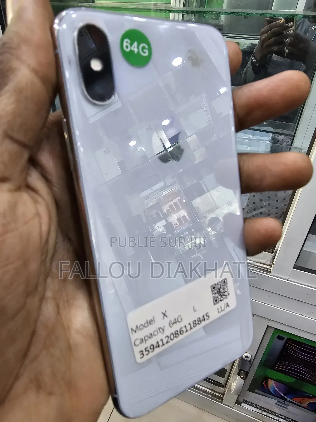 New Apple XR 64 GB Blanc