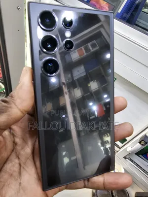 New Samsung Galaxy S24 Ultra 256 GB Black