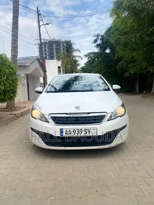 Photo - Peugeot 308 2016 Blanc