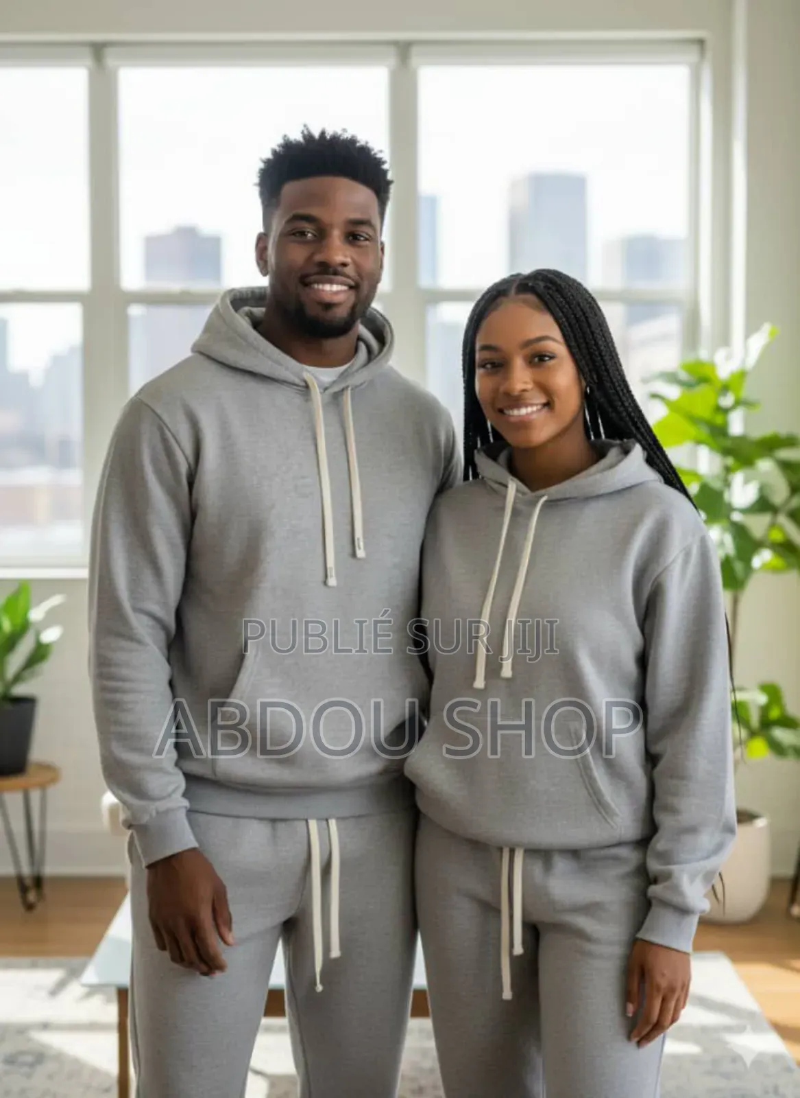 Ensemble Capuche Unique Unisexe Disponible