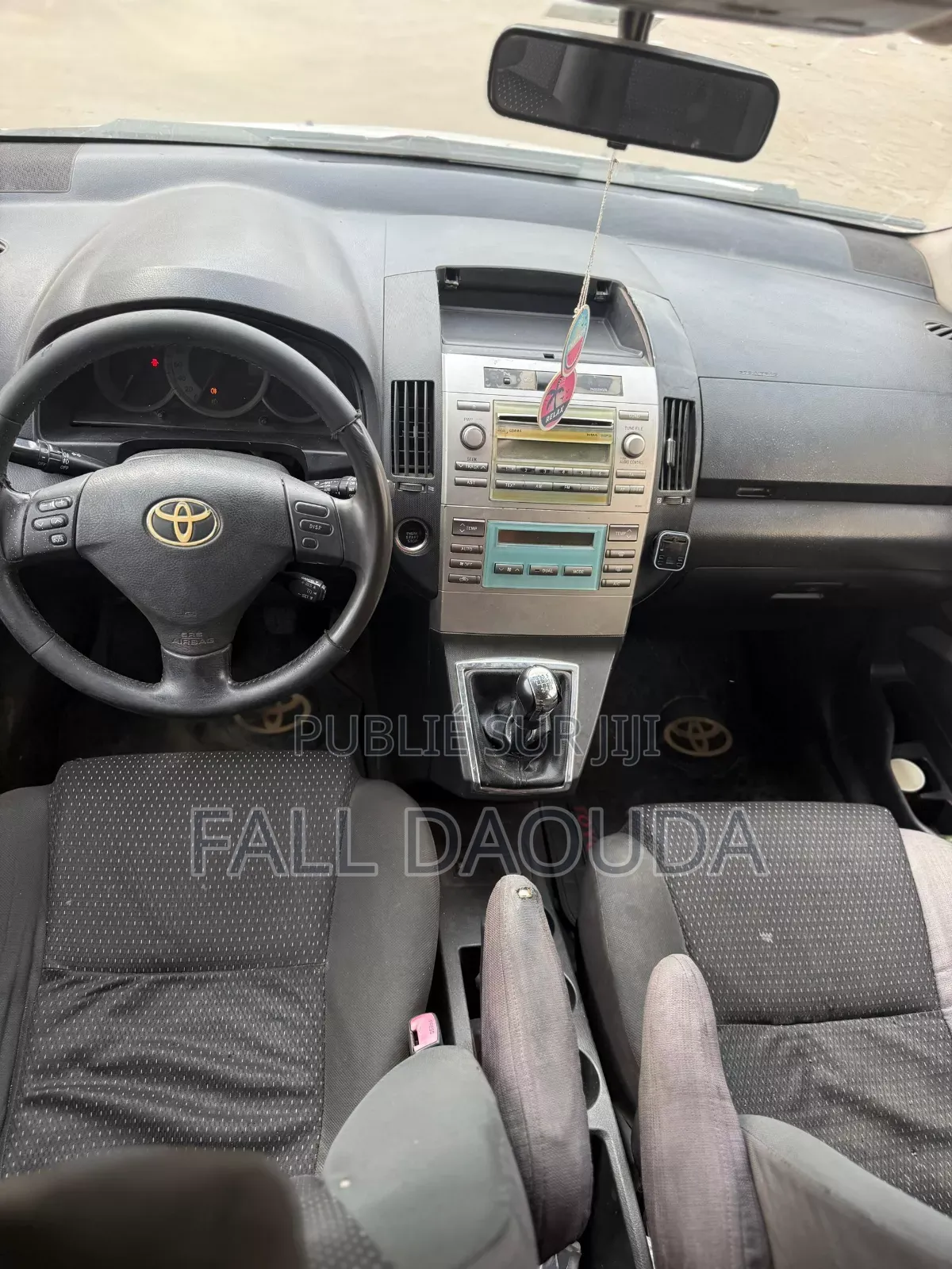 Toyota Verso 2010 Blanc