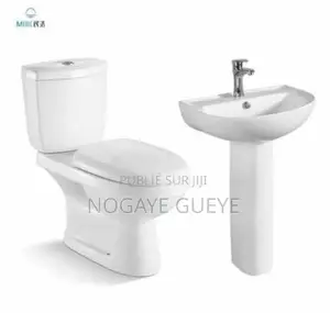 Photo - Chaise Et Lavabo Océan